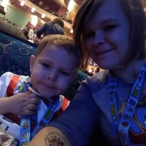 Meet your Posher, Nicole